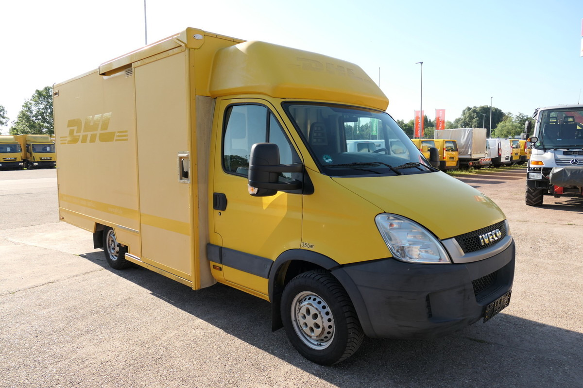 IVECO Daily 35 S11 C30C AUTOMATIK KAMERA MAXI Regale D - Closed box van: picture 2 IVECO Daily 35 S11 C30C AUTOMATIK KAMERA MAXI Regale D - Closed box van: picture 2