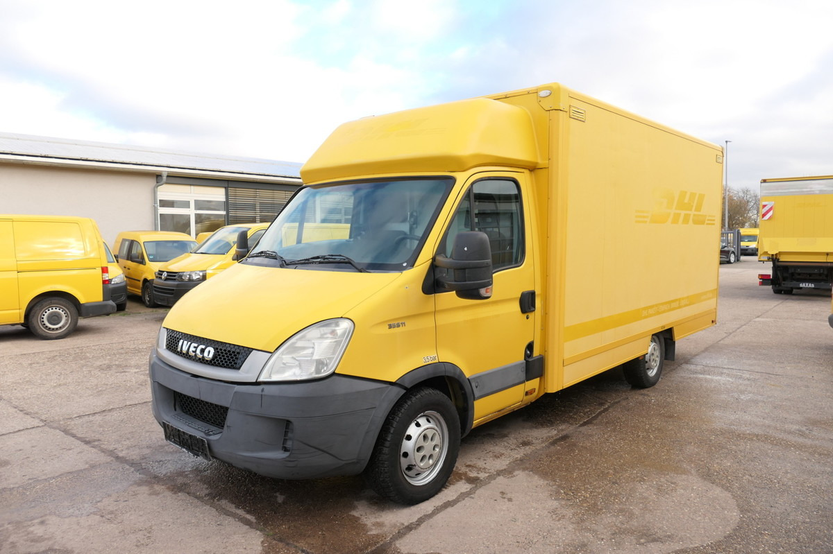 IVECO Daily 35 S11 C30C AUTOMATIK KAMERA MAXI Regale D - Closed box van: picture 2 IVECO Daily 35 S11 C30C AUTOMATIK KAMERA MAXI Regale D - Closed box van: picture 2