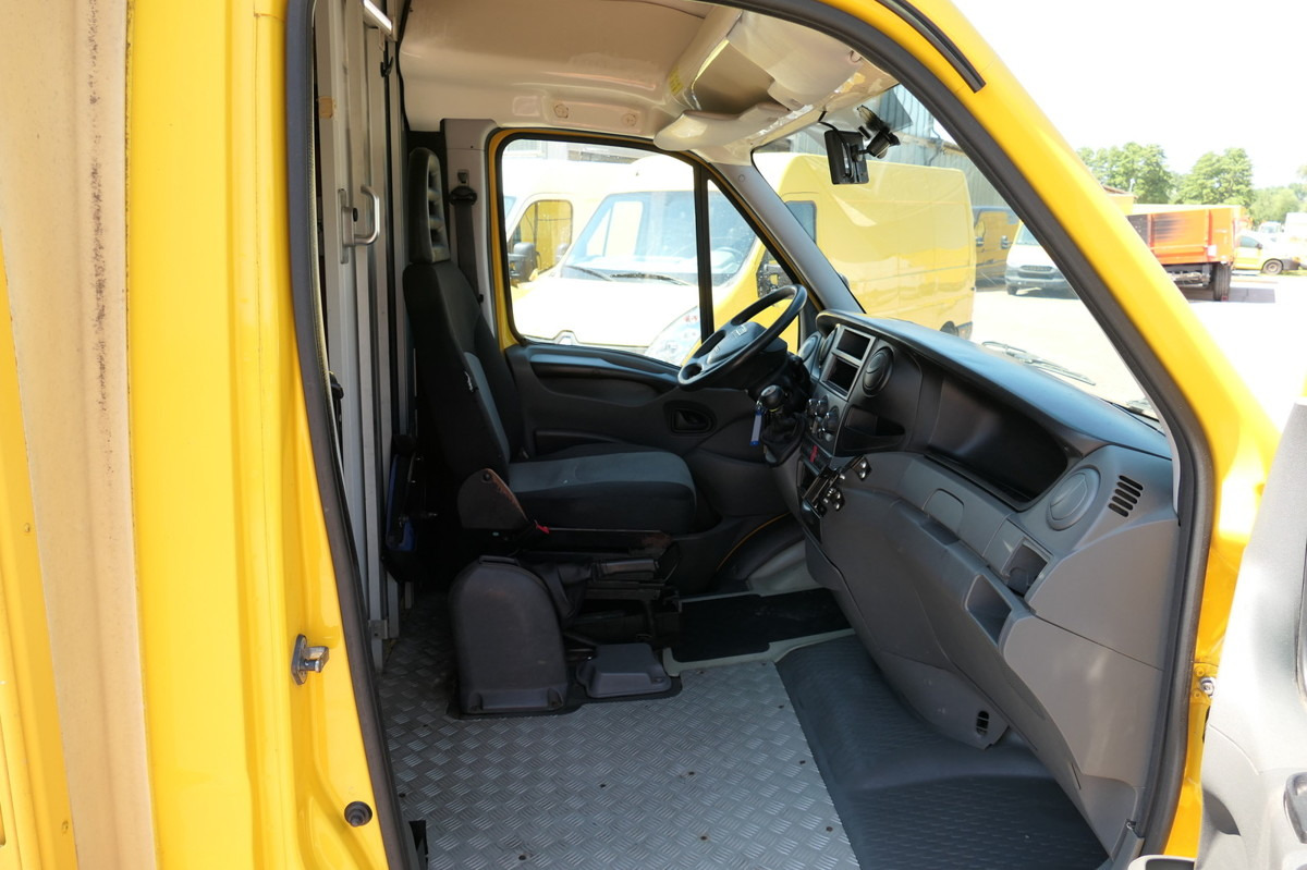 IVECO Daily 35 S11 C30C AUTOMATIK KAMERA MAXI Regale L - Closed box van: picture 3 IVECO Daily 35 S11 C30C AUTOMATIK KAMERA MAXI Regale L - Closed box van: picture 3