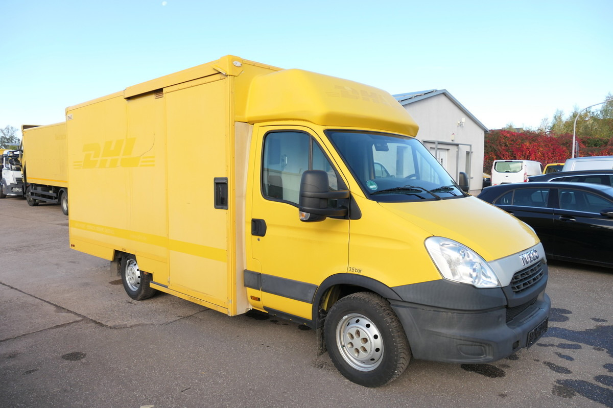 IVECO Daily 35 S11 C30C AUTOMATIK KAMERA Regale LUFT D - Closed box van: picture 2 IVECO Daily 35 S11 C30C AUTOMATIK KAMERA Regale LUFT D - Closed box van: picture 2