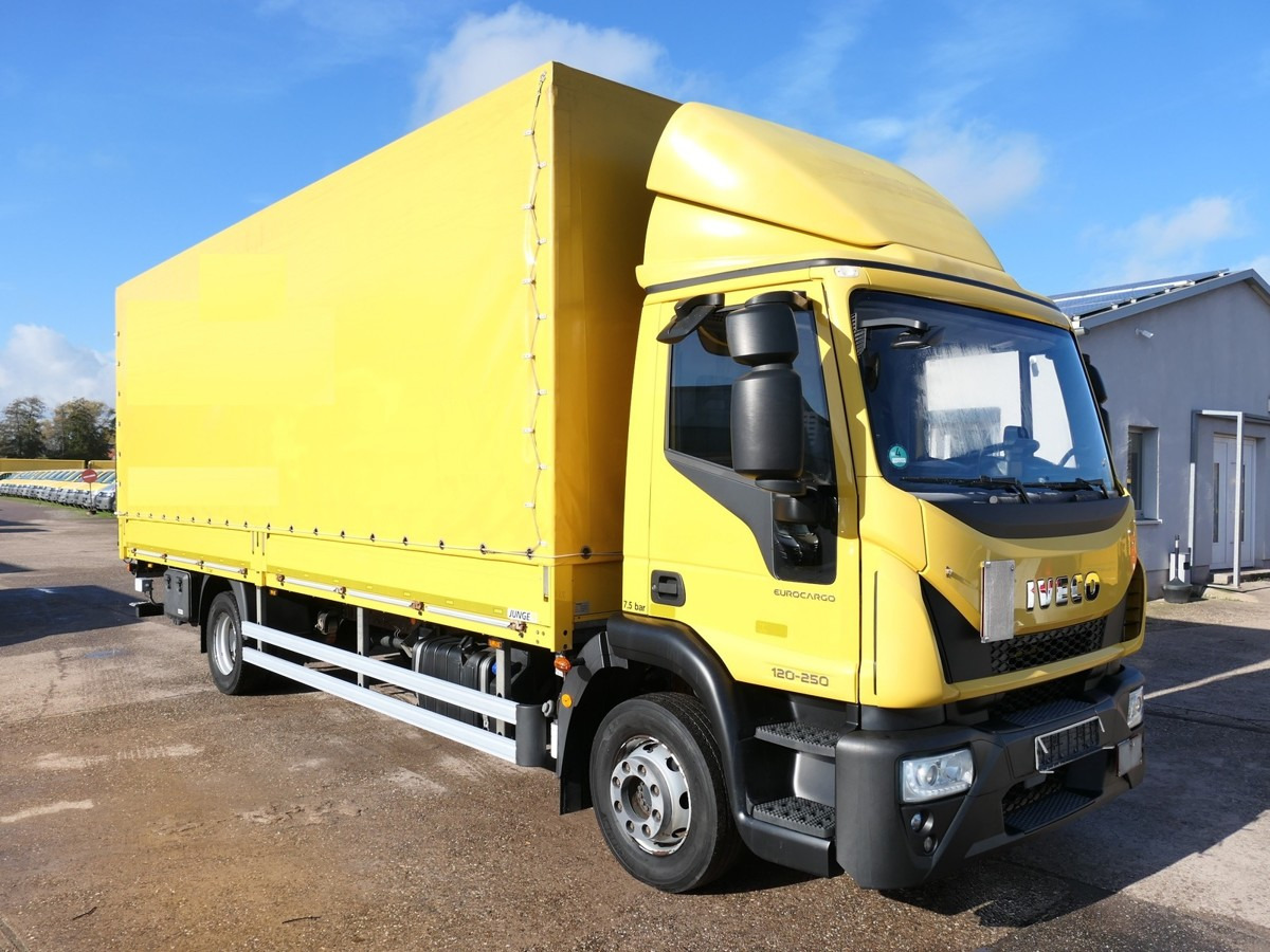 IVECO EuroCargo ML 120 E 25 EURO-6 AHK LBW 3-SITZER Co - Curtain side truck: picture 2 IVECO EuroCargo ML 120 E 25 EURO-6 AHK LBW 3-SITZER Co - Curtain side truck: picture 2