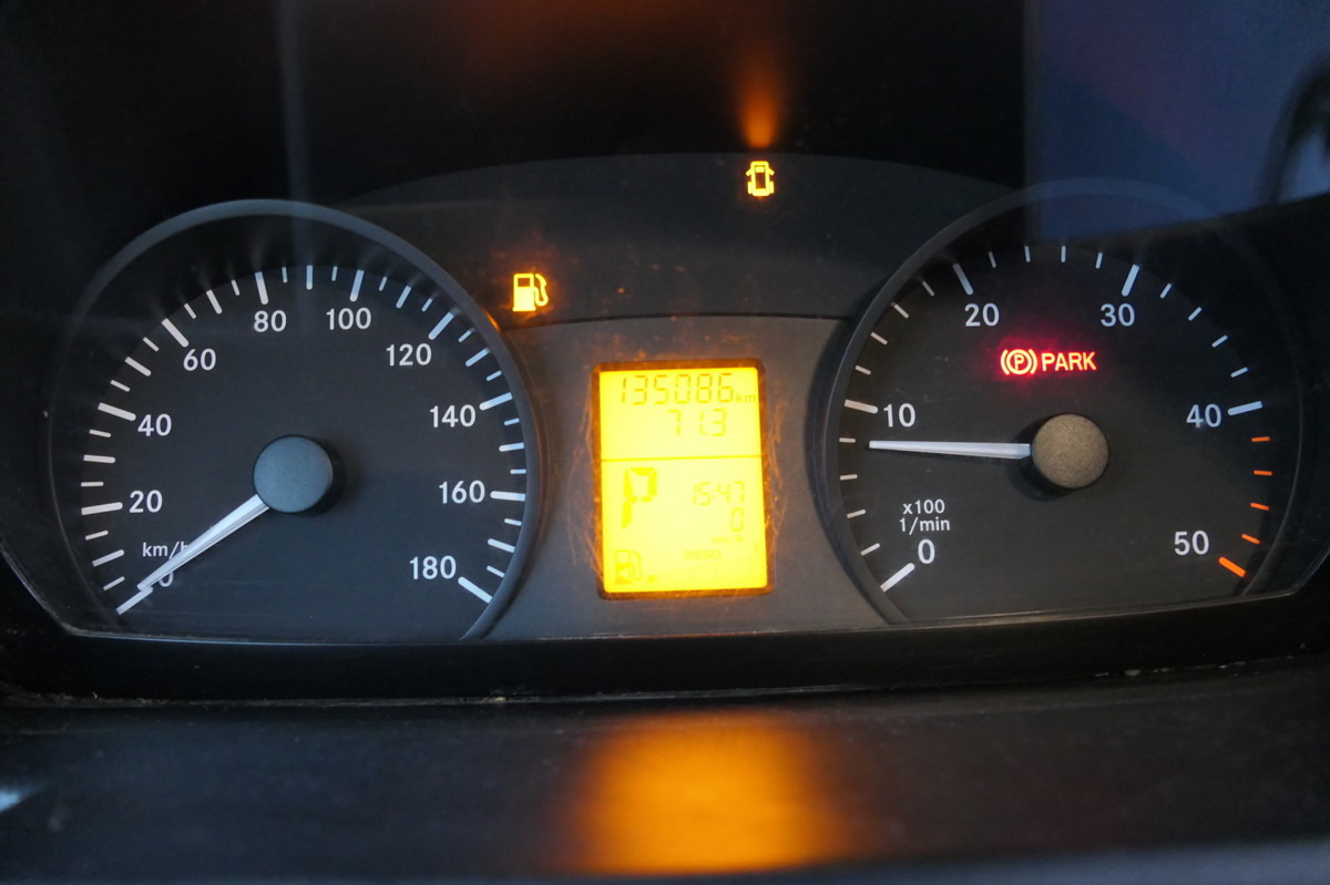 Closed box van MERCEDES-BENZ SPRINTER 310 CDI MAXI EURO-5 KOFFER REGALE KAMER: picture 10 Closed box van MERCEDES-BENZ SPRINTER 310 CDI MAXI EURO-5 KOFFER REGALE KAMER: picture 10