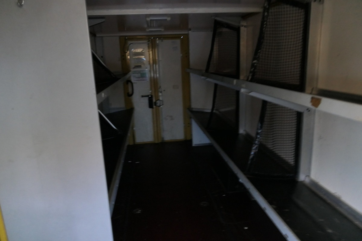 Closed box van MERCEDES-BENZ SPRINTER 310 CDI MAXI EURO-5 KOFFER REGALE KAMER: picture 9 Closed box van MERCEDES-BENZ SPRINTER 310 CDI MAXI EURO-5 KOFFER REGALE KAMER: picture 9