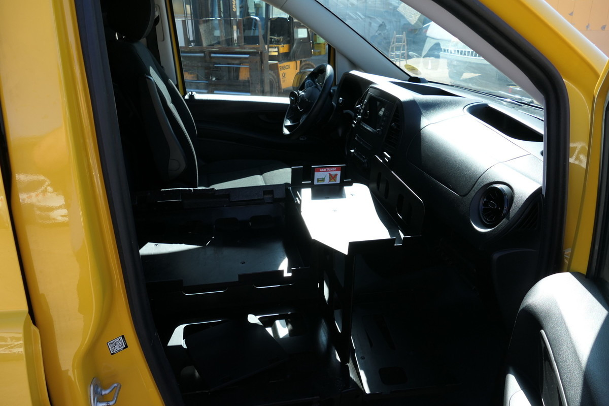 Small van, Electric van MERCEDES-BENZ eVito 112 Extralang Tempomat: picture 9