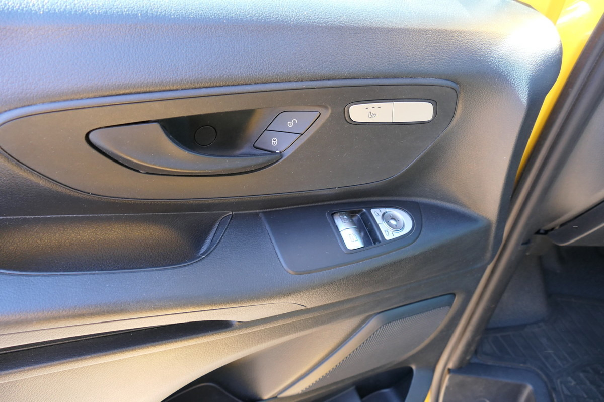 Small van, Electric van MERCEDES-BENZ eVito 112 Extralang Tempomat: picture 12