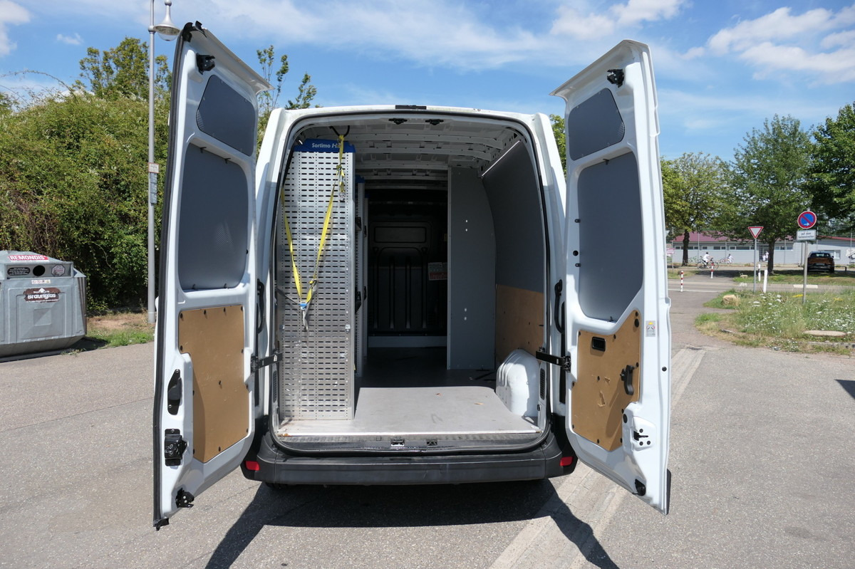 RENAULT Master 130 dCi L3H2 Euro6 KLIMA COC Regal - Panel van: picture 5 RENAULT Master 130 dCi L3H2 Euro6 KLIMA COC Regal - Panel van: picture 5
