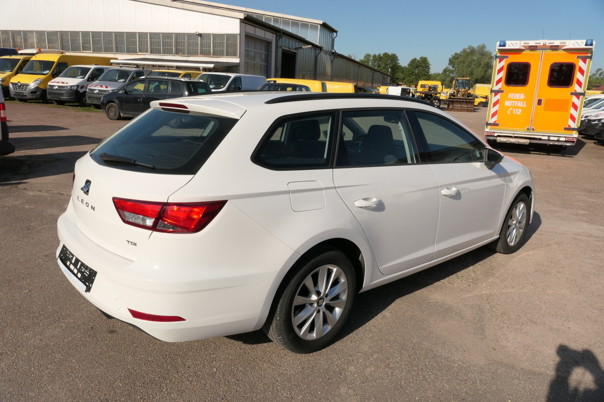 SEAT Leon ST 1.5 TGI Bivalent Benzin/CNG KLIMA - Car: picture 4 SEAT Leon ST 1.5 TGI Bivalent Benzin/CNG KLIMA - Car: picture 4