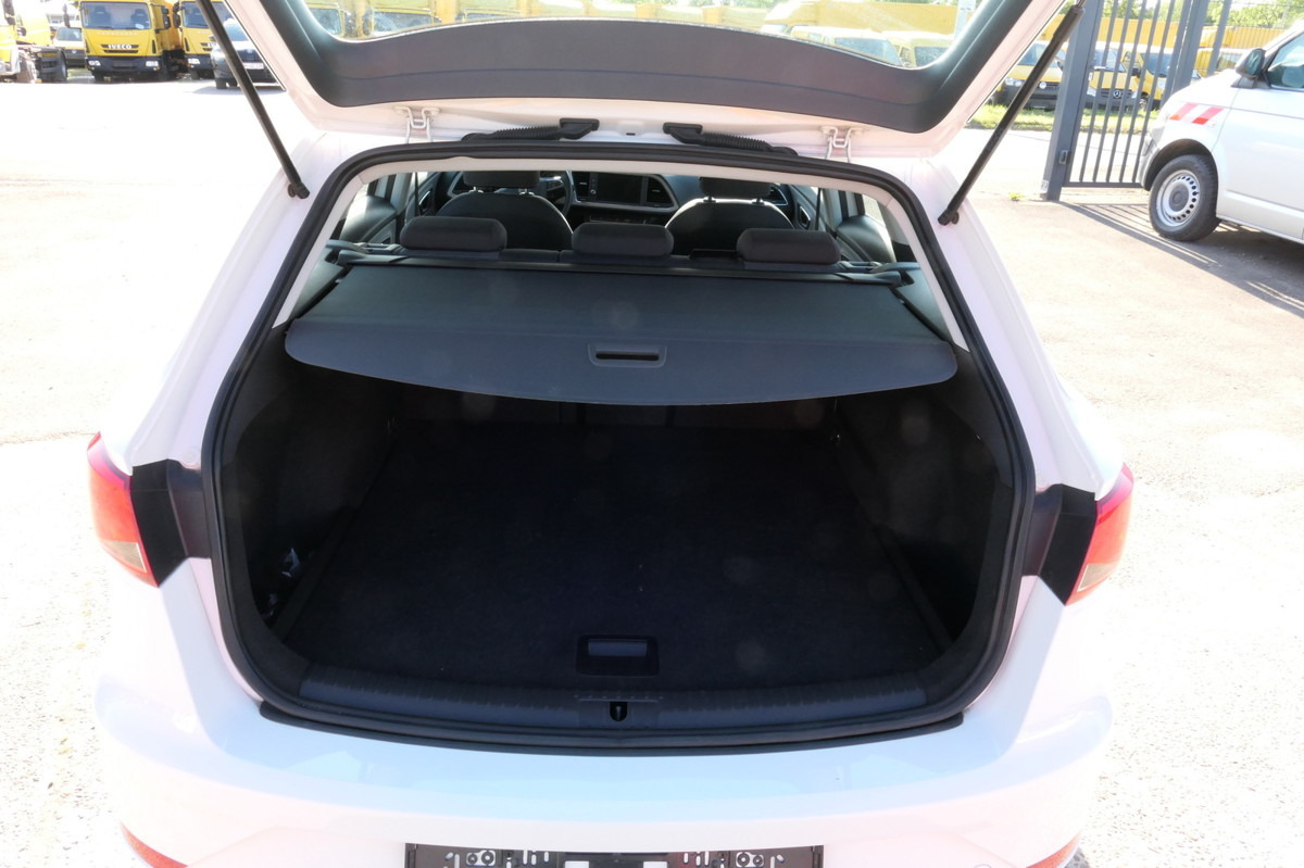 SEAT Leon ST 1.5 TGI Bivalent Benzin/CNG KLIMA - Car: picture 5 SEAT Leon ST 1.5 TGI Bivalent Benzin/CNG KLIMA - Car: picture 5