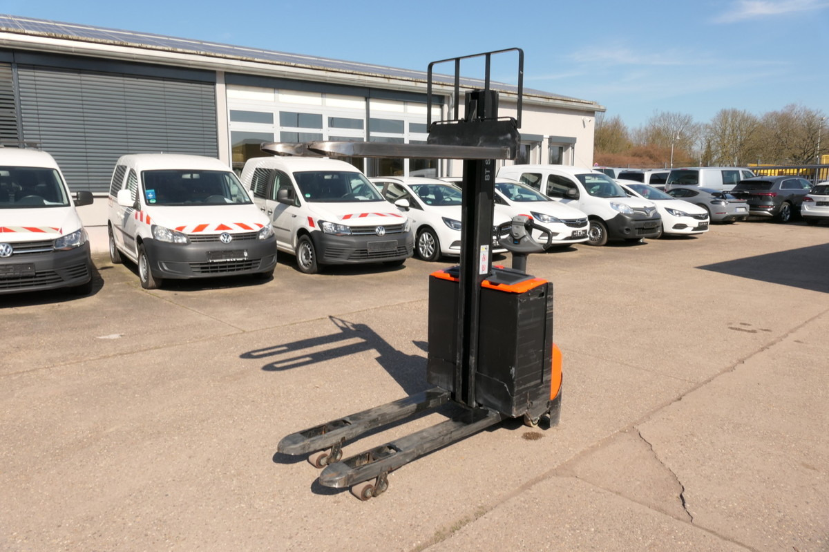 TOYOTA SWE 080L - Pallet truck: picture 1 TOYOTA SWE 080L - Pallet truck: picture 1