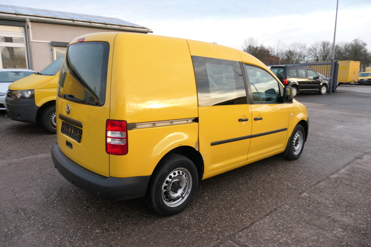 VW Caddy 2.0 TDI EURO-5 PARKTRONIK 6-GANG 2xSCHIEBE - Small van: picture 4 VW Caddy 2.0 TDI EURO-5 PARKTRONIK 6-GANG 2xSCHIEBE - Small van: picture 4
