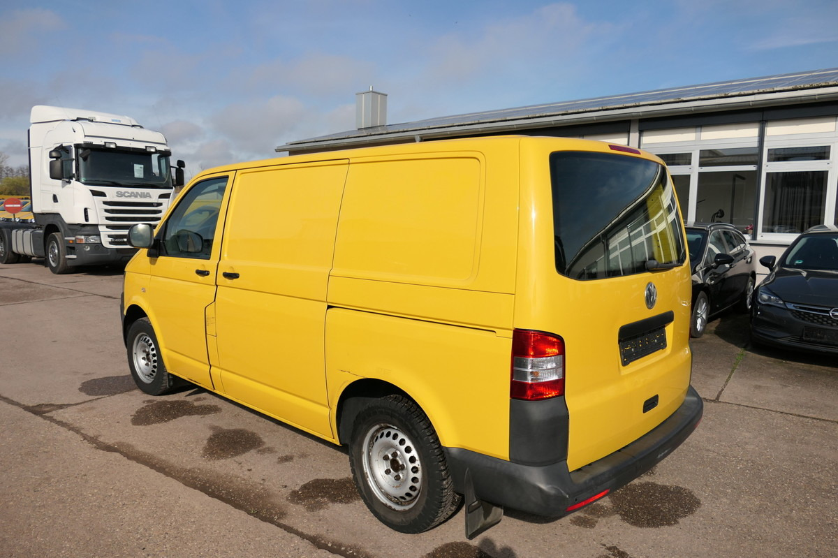 VW T5 Transporter 2.0 TDI EURO-5 CoC PARKTRONIK - Small van: picture 4 VW T5 Transporter 2.0 TDI EURO-5 CoC PARKTRONIK - Small van: picture 4