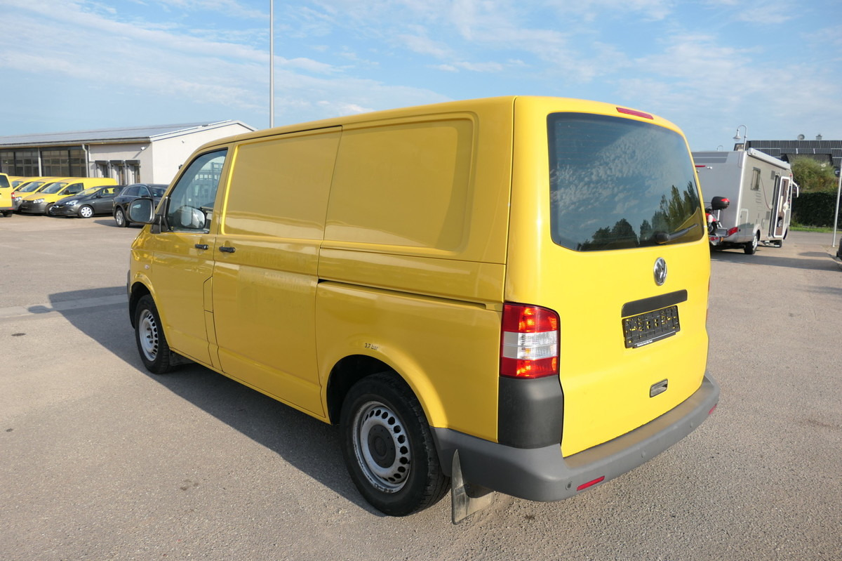 VW T5 Transporter 2.0 TDI PARKTRONIK 2xSCHIEBETÜR - Small van: picture 5 VW T5 Transporter 2.0 TDI PARKTRONIK 2xSCHIEBETÜR - Small van: picture 5