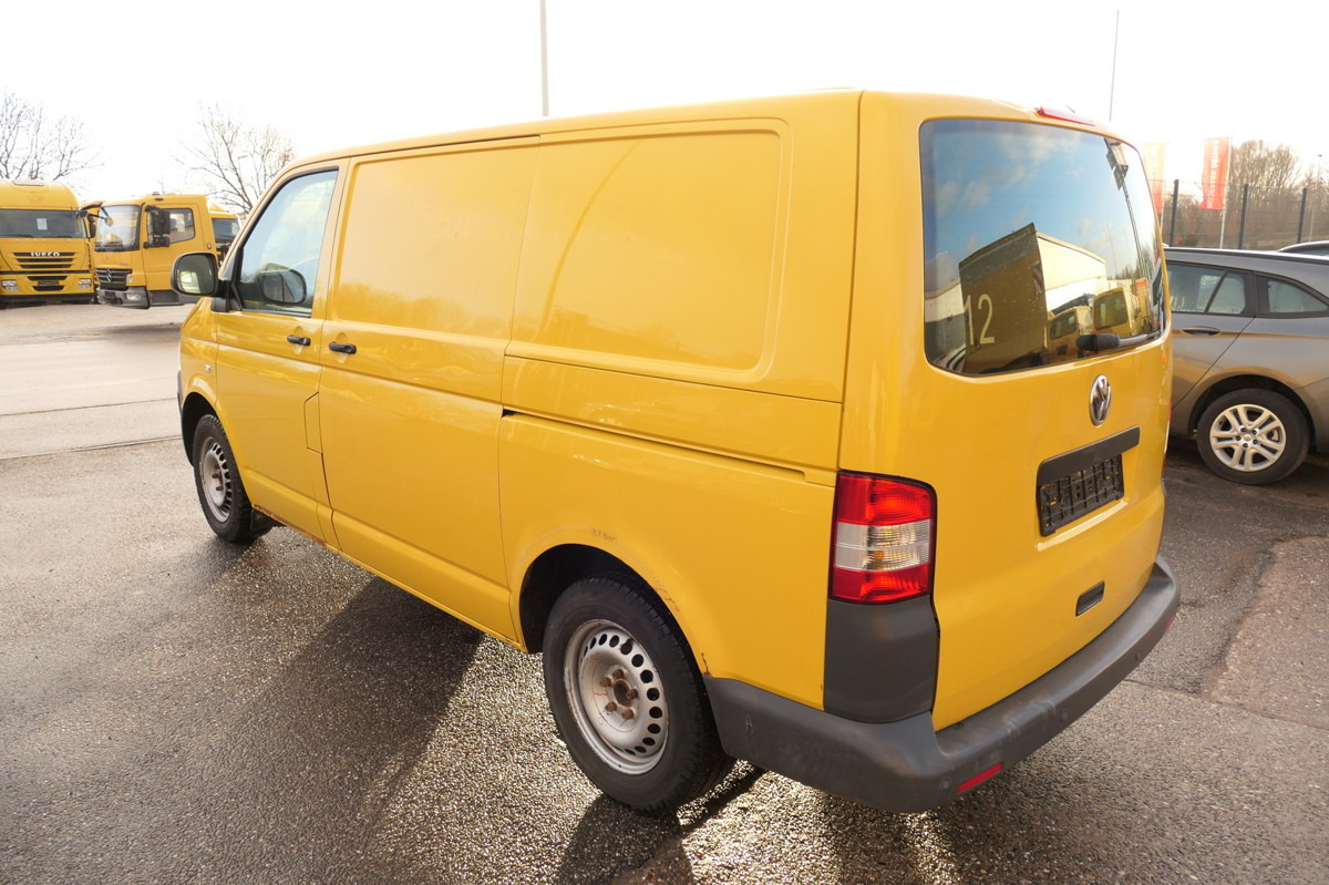 VW T5 Transporter 2.0 TDI PARKTRONIK EURO-5 2xSCHIE - Small van: picture 5 VW T5 Transporter 2.0 TDI PARKTRONIK EURO-5 2xSCHIE - Small van: picture 5