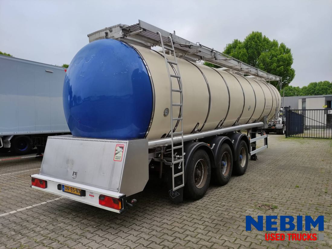 Feldbinder TSA 33.3-3 Unibloc pump electr - 3 comp. 8.000 / 2 2.500 / 3.000 Ltr. - Tanker semi-trailer: picture 2 Feldbinder TSA 33.3-3 Unibloc pump electr - 3 comp. 8.000 / 2 2.500 / 3.000 Ltr. - Tanker semi-trailer: picture 2