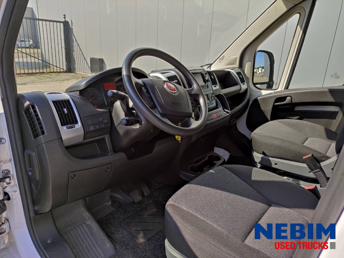 Fiat Ducato 2.3 140PK - L3H2 - Automatic Gearbox - Panel van: picture 3 Fiat Ducato 2.3 140PK - L3H2 - Automatic Gearbox - Panel van: picture 3