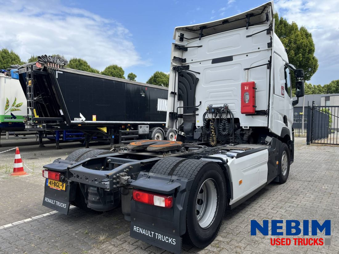 Renault T430 4x2 Sleeper Cab - G - Chassis code - Tractor truck: picture 2 Renault T430 4x2 Sleeper Cab - G - Chassis code - Tractor truck: picture 2