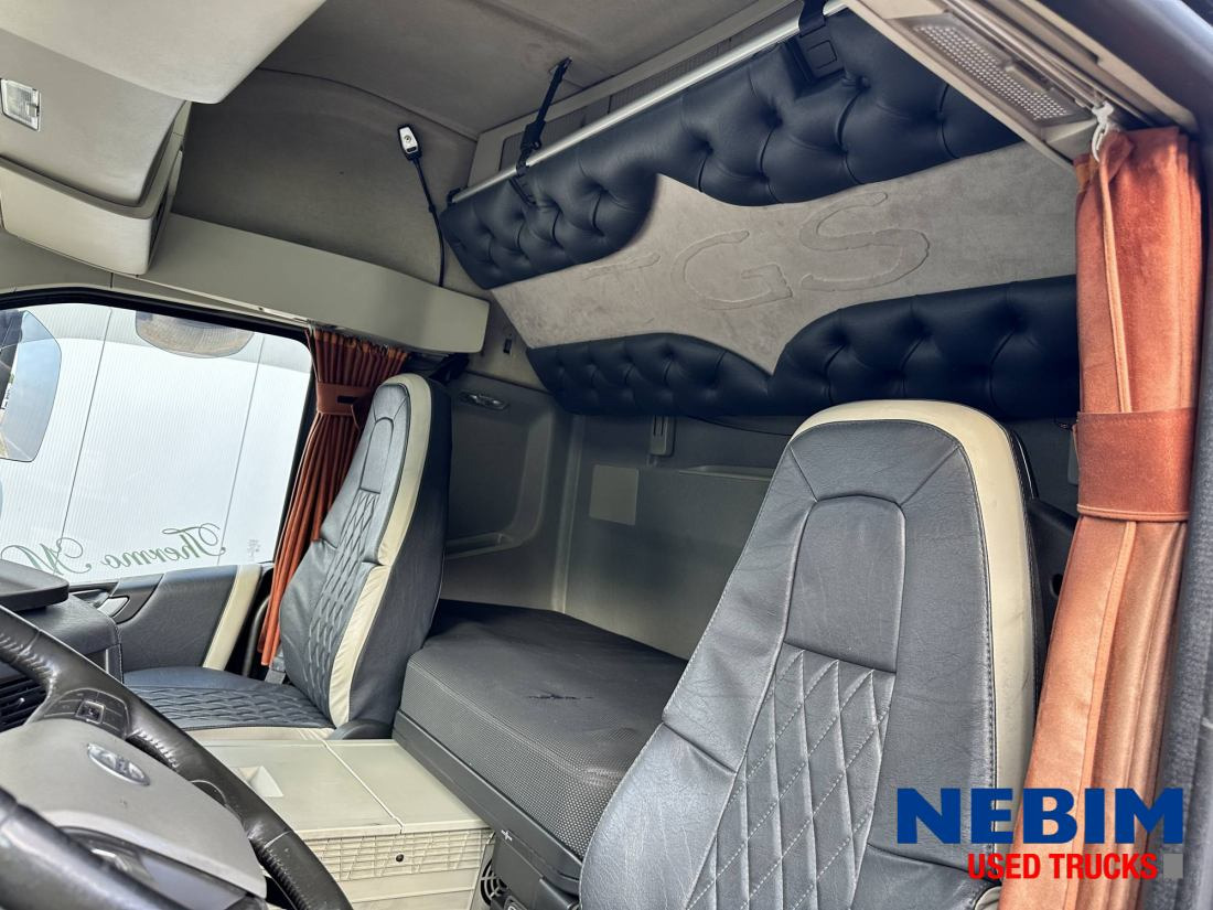 Volvo FH 460 4x2 Special Interior - Volvo Dynamic Steering - I-park Cool - Tractor truck: picture 5 Volvo FH 460 4x2 Special Interior - Volvo Dynamic Steering - I-park Cool - Tractor truck: picture 5