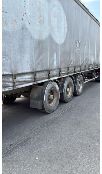 Fruehauf - Curtainsider semi-trailer: picture 3 Fruehauf - Curtainsider semi-trailer: picture 3