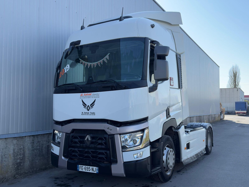 Tractor truck Renault T460: picture 9