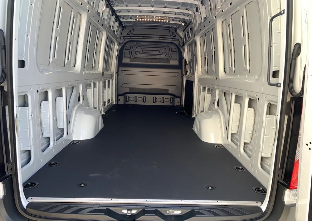 Panel van Mercedes-Benz SPRINTER 317 CDI Furgon PRO: picture 8