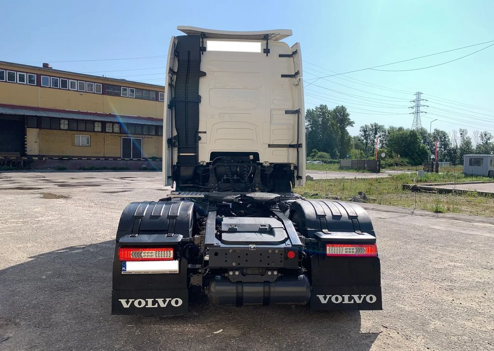 Volvo - Tractor truck: picture 5 Volvo - Tractor truck: picture 5