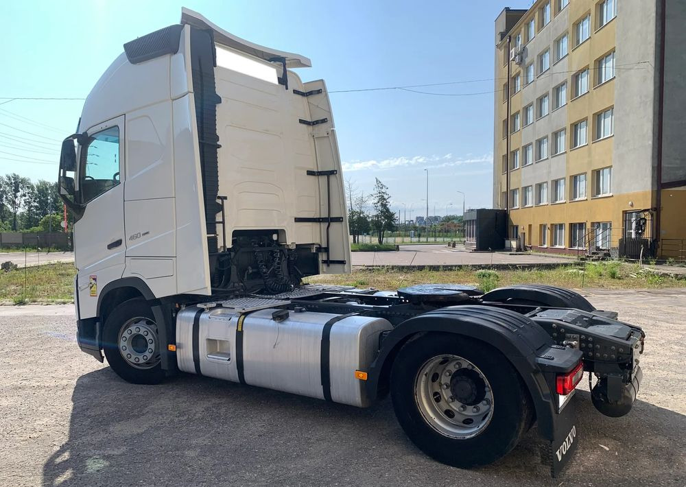 Volvo - Tractor truck: picture 4 Volvo - Tractor truck: picture 4