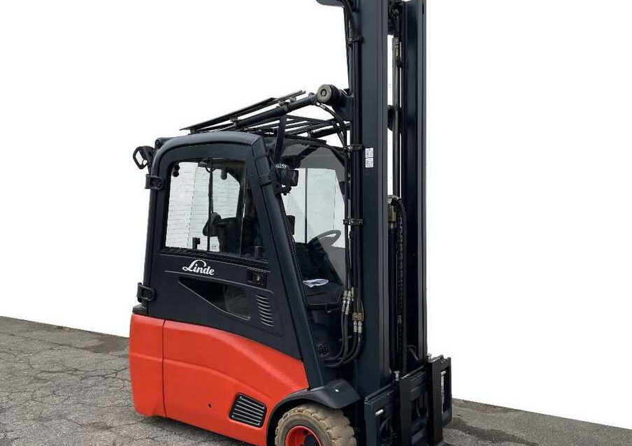 Linde E 18 L-01/386 (batt. NUOVA) - Electric forklift: picture 1 Linde E 18 L-01/386 (batt. NUOVA) - Electric forklift: picture 1