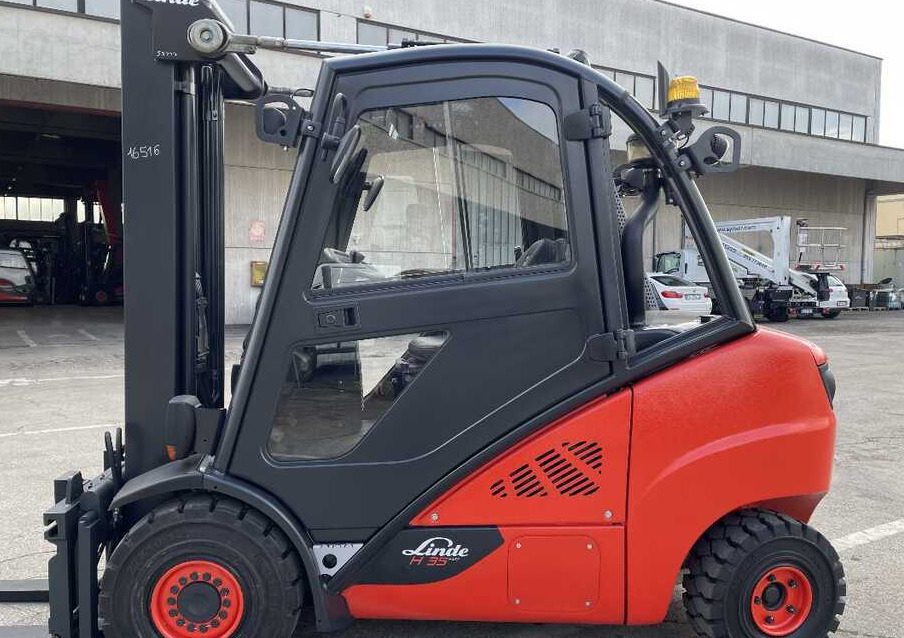 Linde H 35 D - Diesel forklift: picture 2 Linde H 35 D - Diesel forklift: picture 2