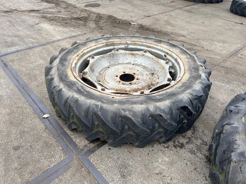 Kleber 13.6 R38 - Rim: picture 3 Kleber 13.6 R38 - Rim: picture 3