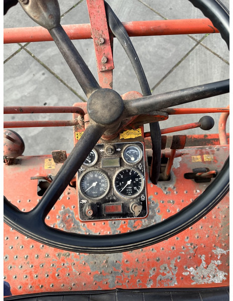 Laverda M150 - Combine harvester: picture 4 Laverda M150 - Combine harvester: picture 4