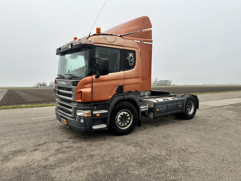 Scania P340 - Tractor truck: picture 1 Scania P340 - Tractor truck: picture 1
