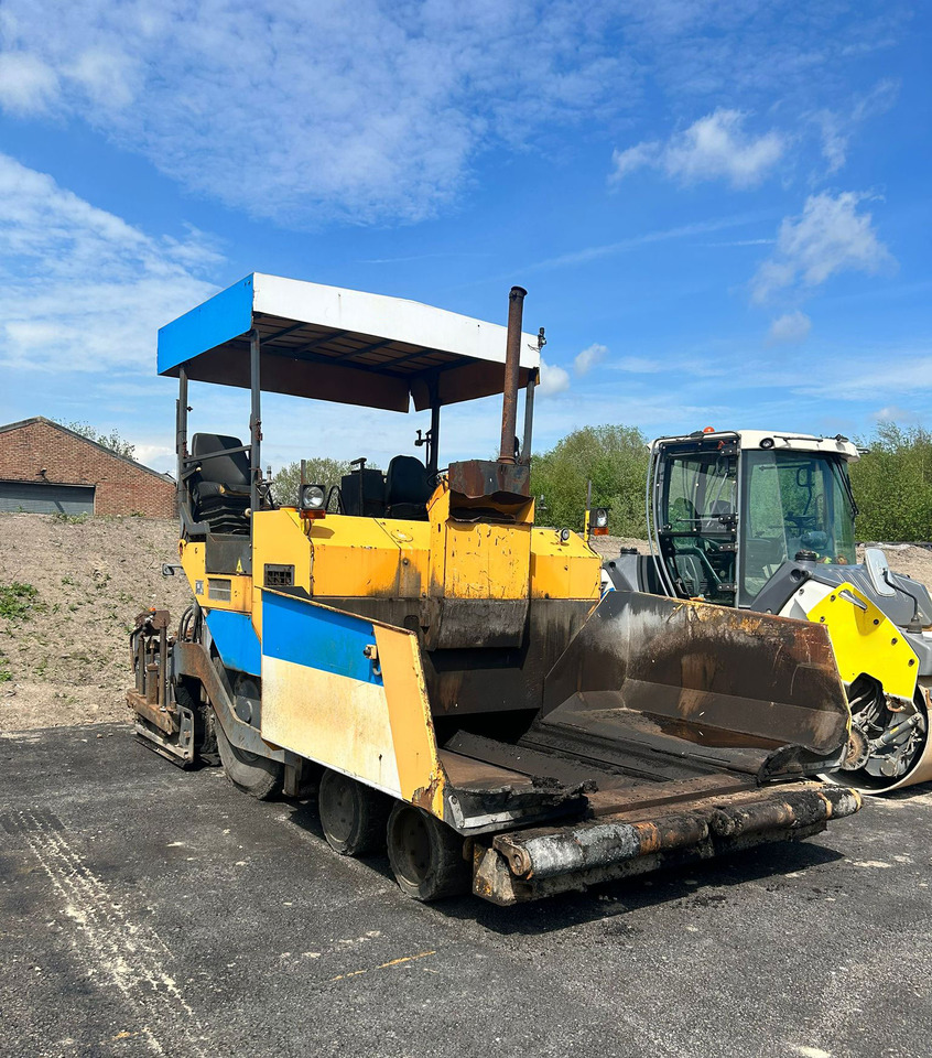 ABG Titan 473-2 - Asphalt paver: picture 1 ABG Titan 473-2 - Asphalt paver: picture 1