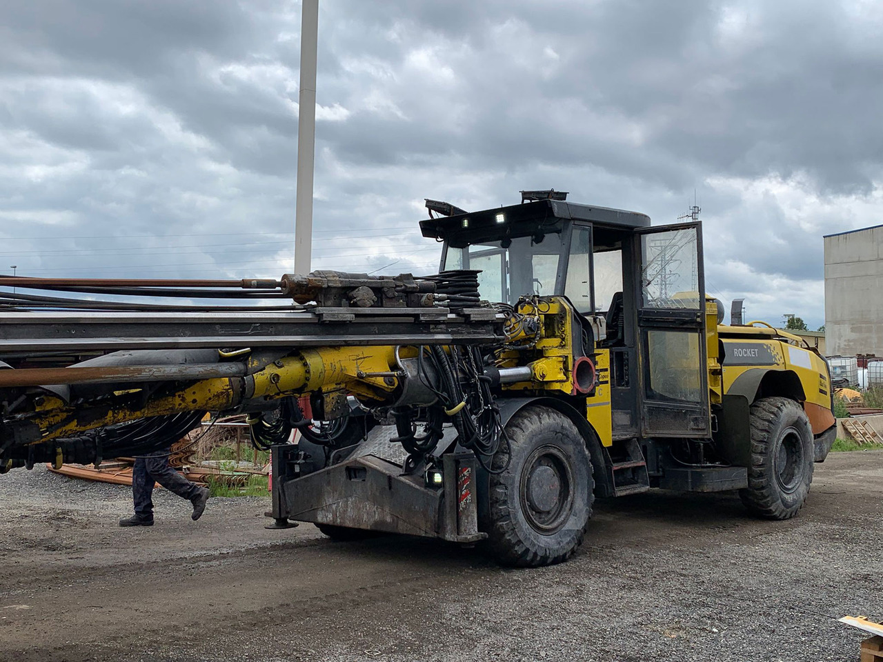 Atlas Copco L2C - Directional boring machine: picture 1 Atlas Copco L2C - Directional boring machine: picture 1