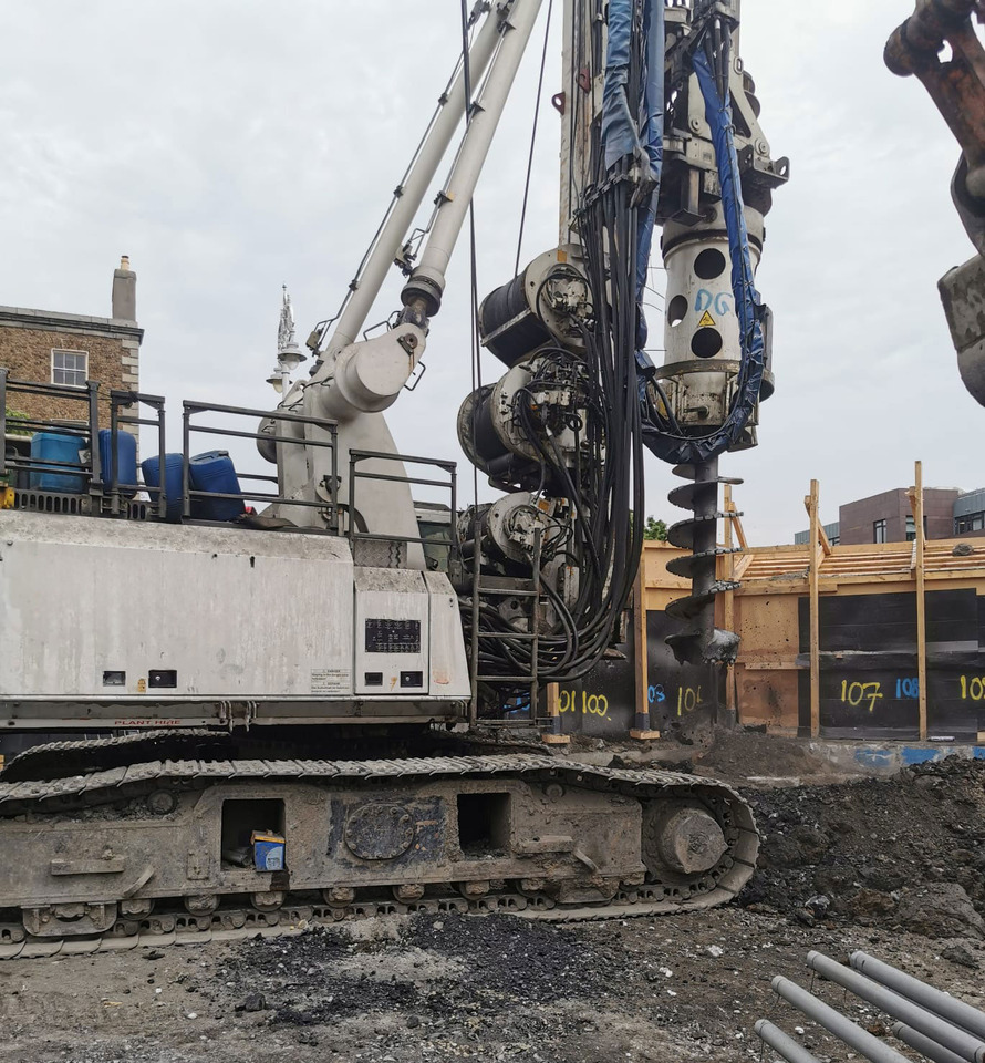 Bauer BG 24V - Pile driver: picture 4 Bauer BG 24V - Pile driver: picture 4