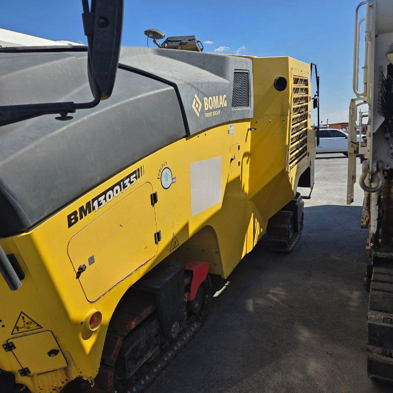 Bomag BM 1300/35 - Cold planer: picture 3 Bomag BM 1300/35 - Cold planer: picture 3