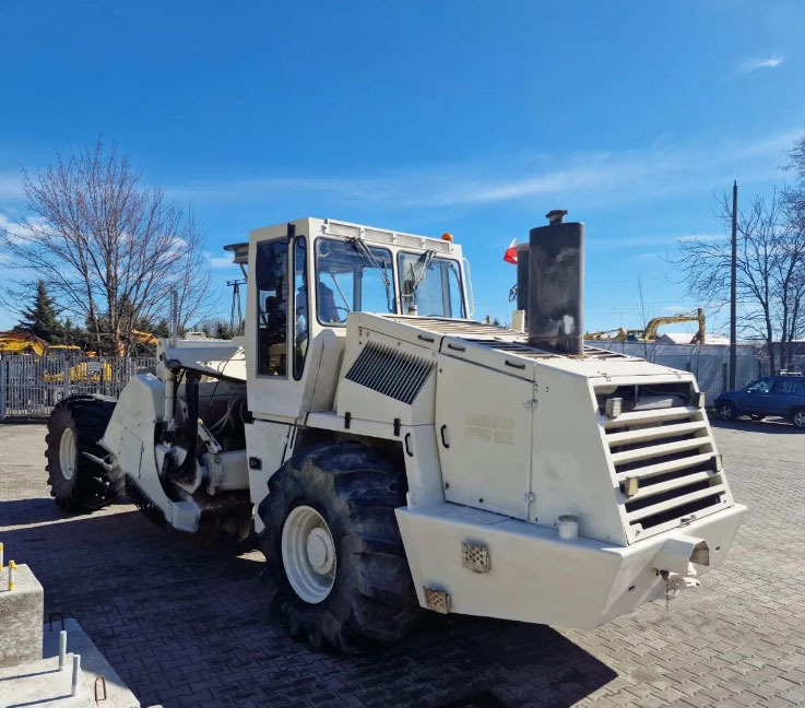 Bomag MPH 122 - Soil stabilizer: picture 5 Bomag MPH 122 - Soil stabilizer: picture 5
