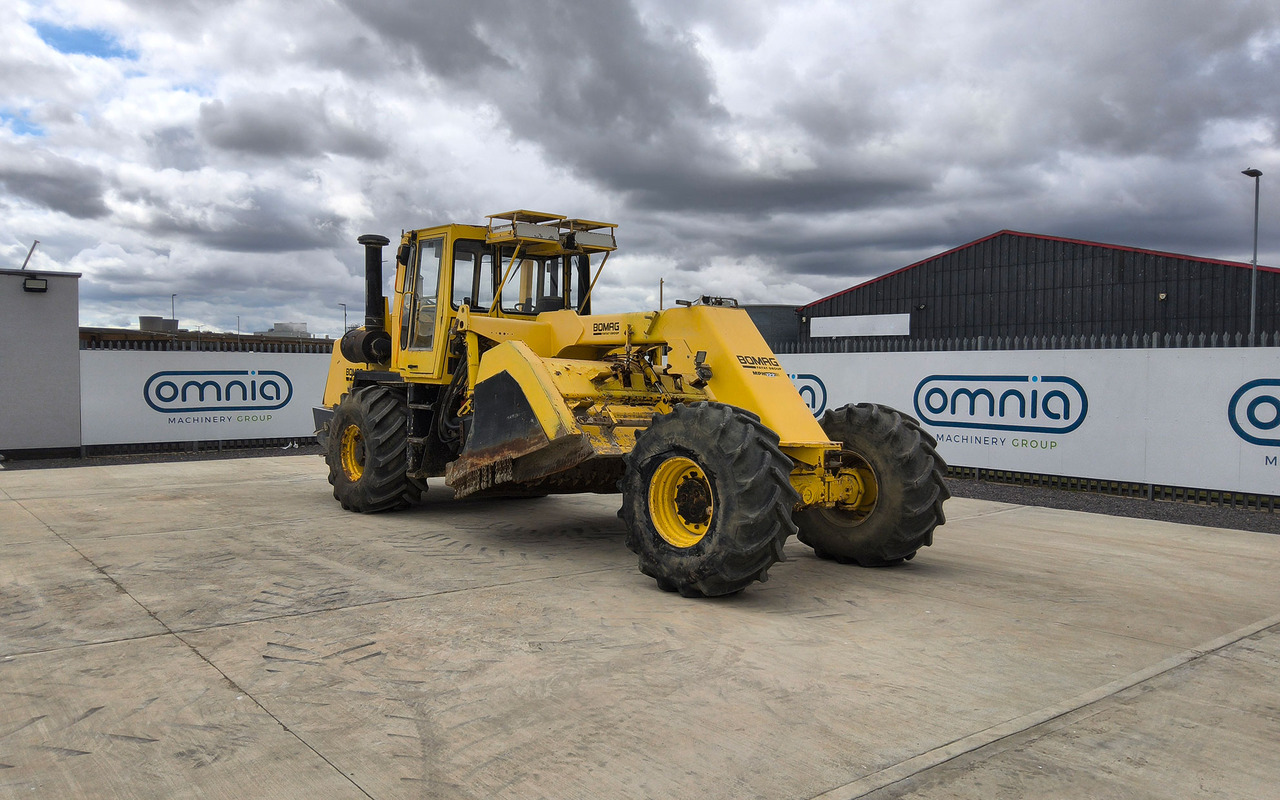 Bomag MPH 122 - Soil stabilizer: picture 3 Bomag MPH 122 - Soil stabilizer: picture 3