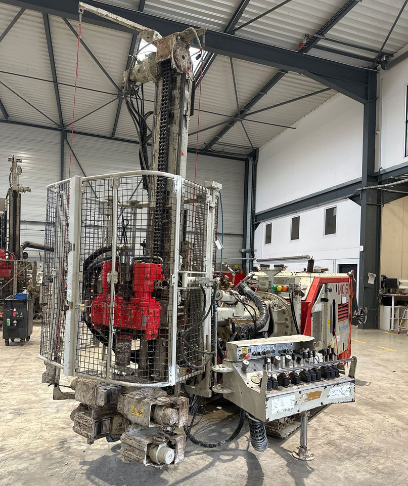 Comacchio MC6 - Pile driver: picture 4 Comacchio MC6 - Pile driver: picture 4