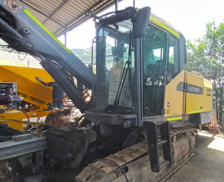 Epiroc FlexiRoc T35-11 - Drilling machine: picture 1 Epiroc FlexiRoc T35-11 - Drilling machine: picture 1