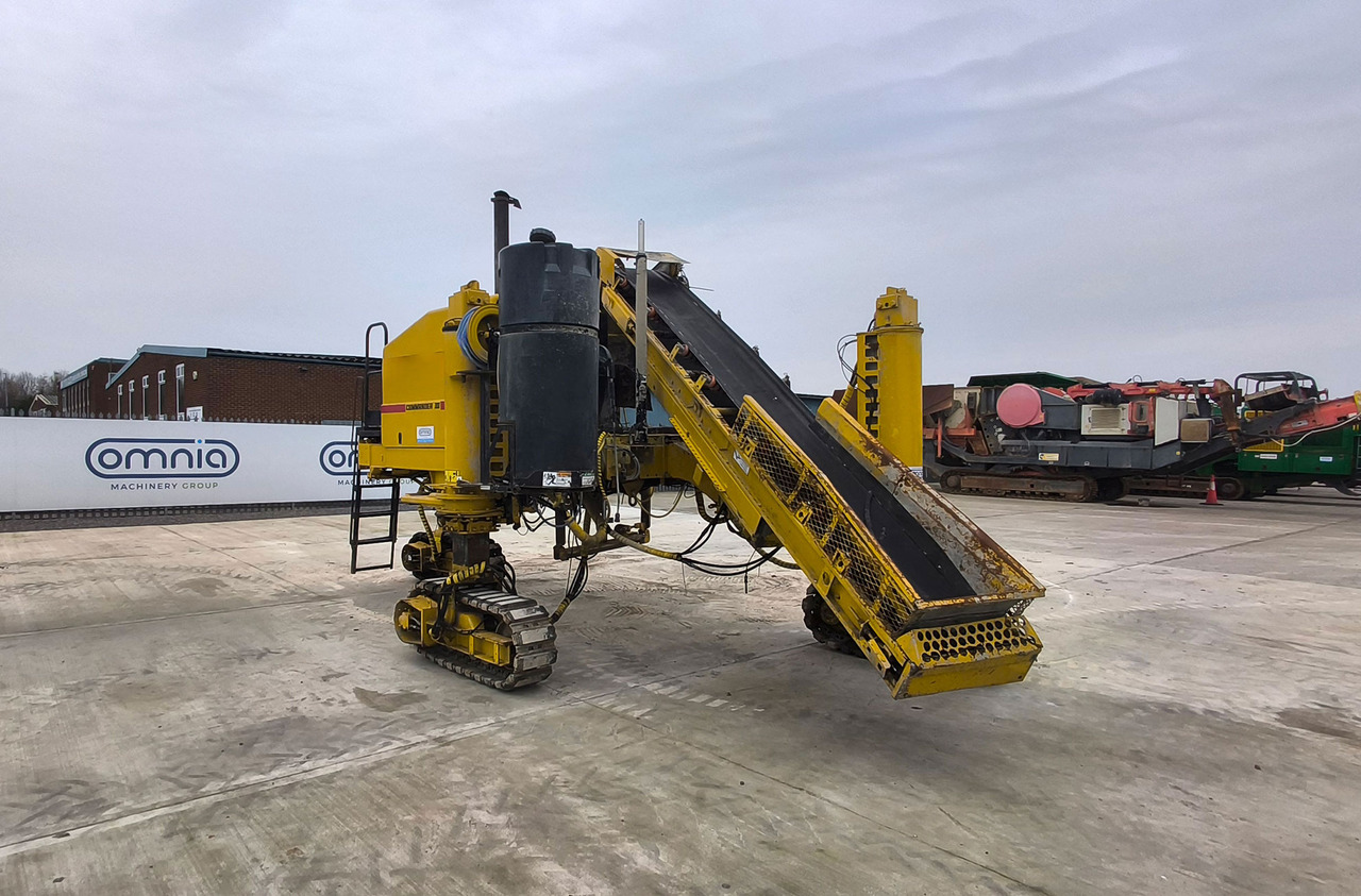 Gomaco Commander III - Slipform paver: picture 5 Gomaco Commander III - Slipform paver: picture 5