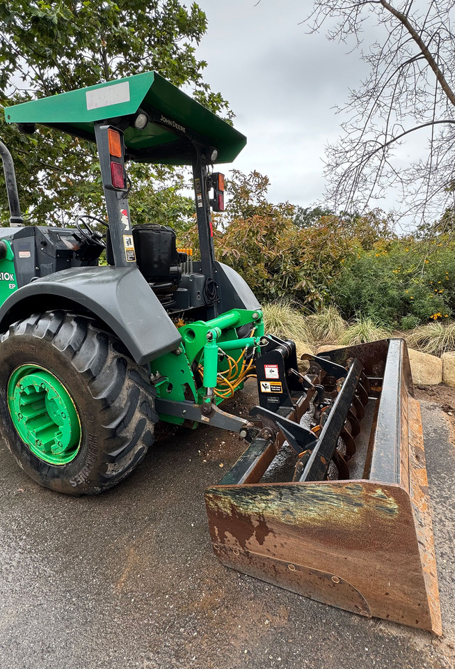 John Deere 210K EP - Loader: picture 5 John Deere 210K EP - Loader: picture 5