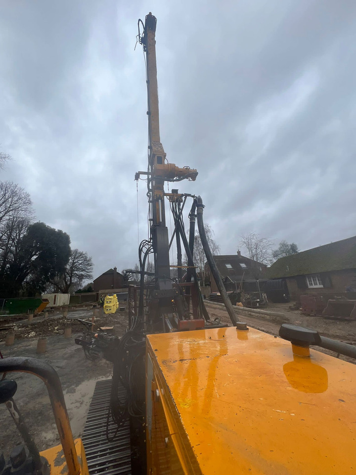 Klemm KR 709-2 - Pile driver: picture 5 Klemm KR 709-2 - Pile driver: picture 5