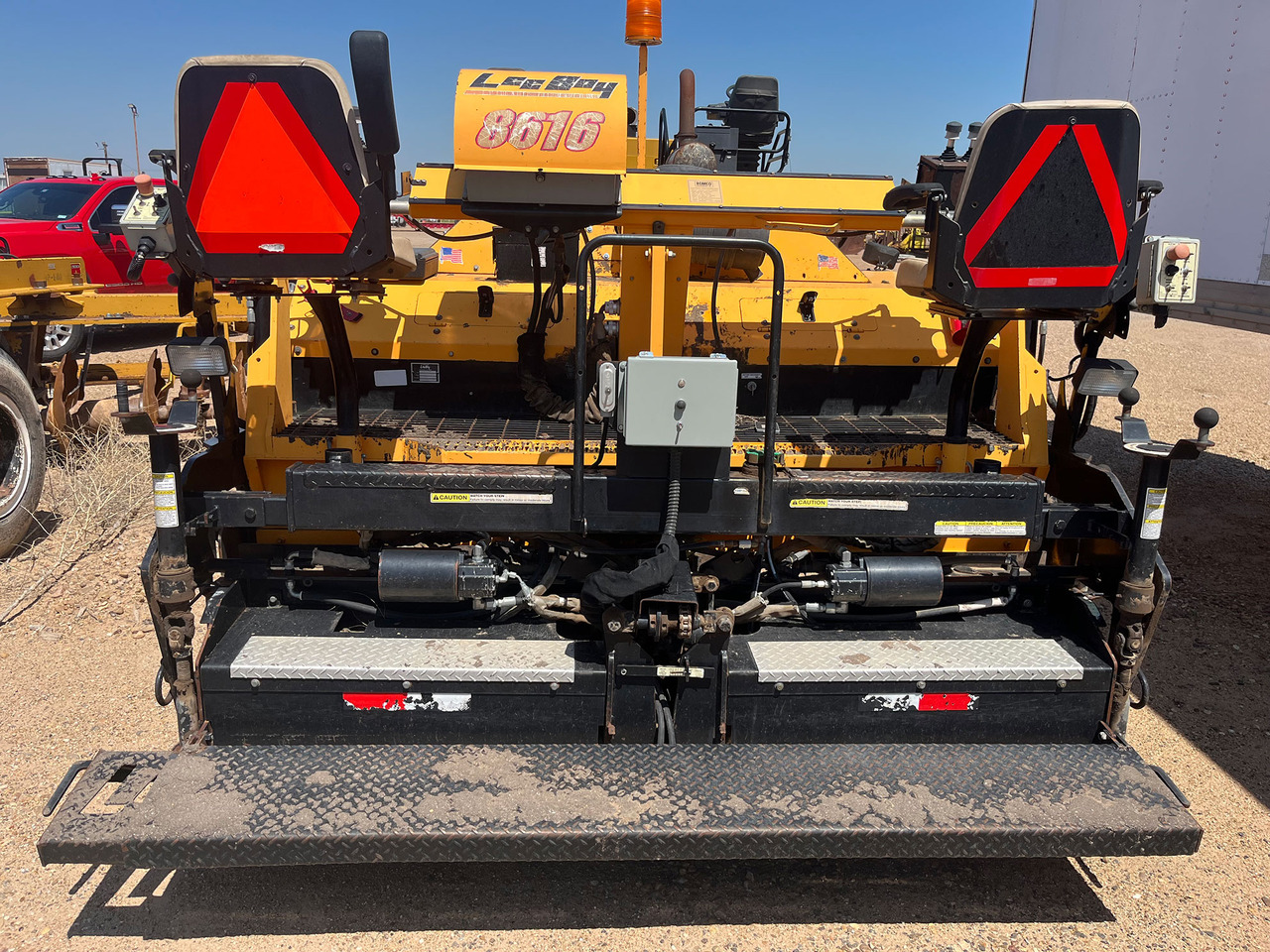 Leeboy 8616 - Asphalt paver: picture 4 Leeboy 8616 - Asphalt paver: picture 4