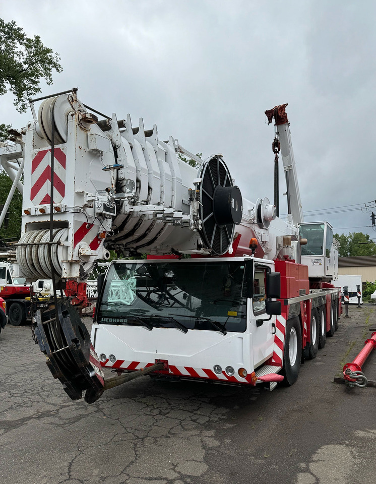 Liebherr LTM 1220-5.1 - Mobile crane: picture 3 Liebherr LTM 1220-5.1 - Mobile crane: picture 3