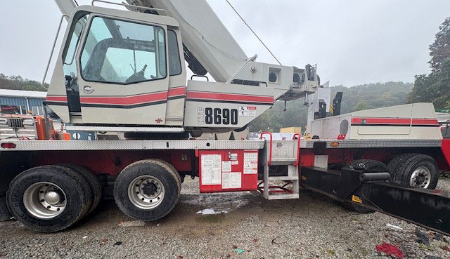 Link-Belt HTC 8690 - Mobile crane: picture 3 Link-Belt HTC 8690 - Mobile crane: picture 3