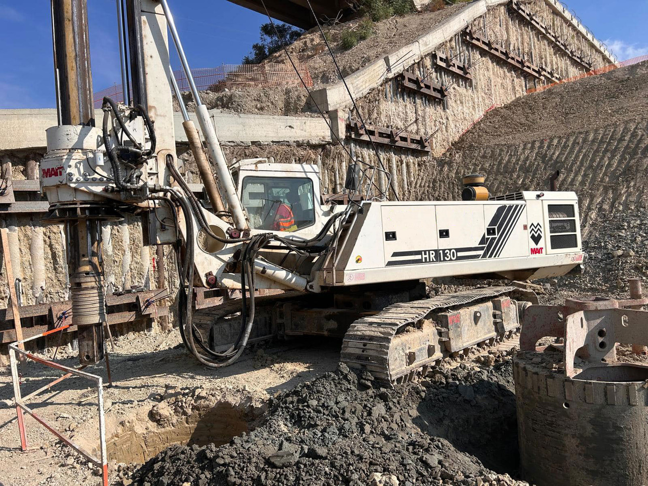 MAIT HR130 - Pile driver: picture 1 MAIT HR130 - Pile driver: picture 1