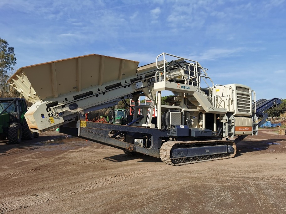 Metso LT200 HP - Jaw crusher: picture 1 Metso LT200 HP - Jaw crusher: picture 1