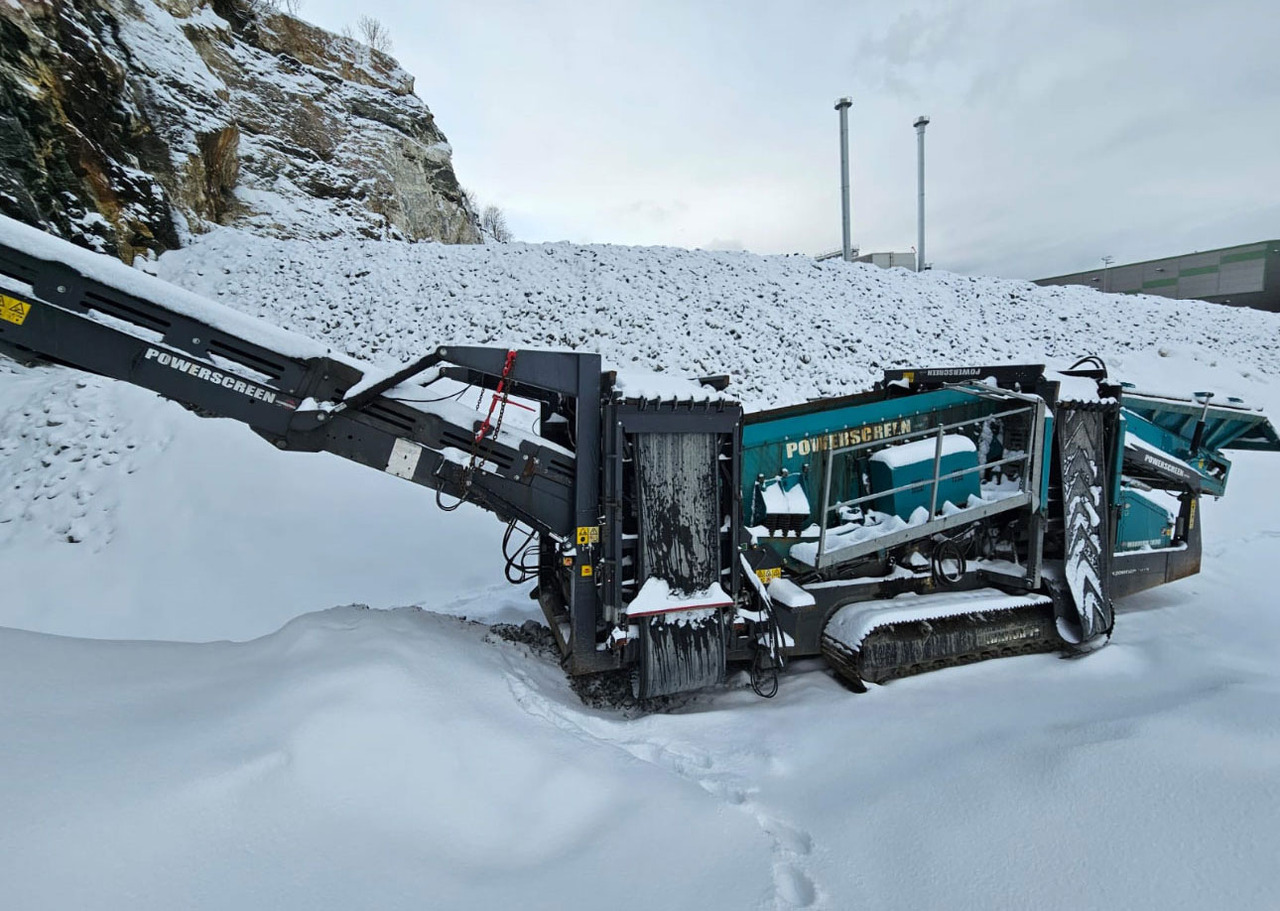 Powerscreen Warrior 1800 - Screener: picture 2 Powerscreen Warrior 1800 - Screener: picture 2