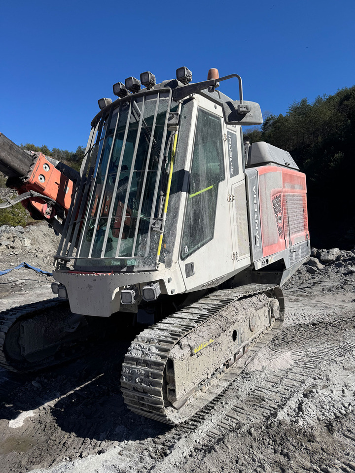 Sandvik DP1500i - Drilling machine: picture 3 Sandvik DP1500i - Drilling machine: picture 3