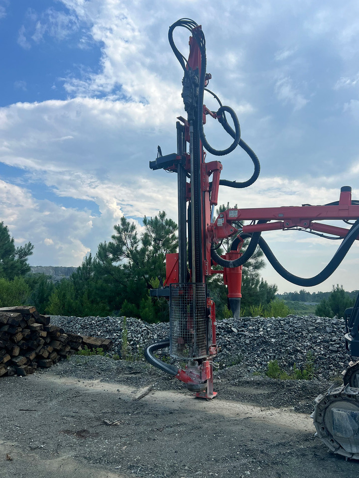 Sandvik DX700 - Drilling machine: picture 4 Sandvik DX700 - Drilling machine: picture 4